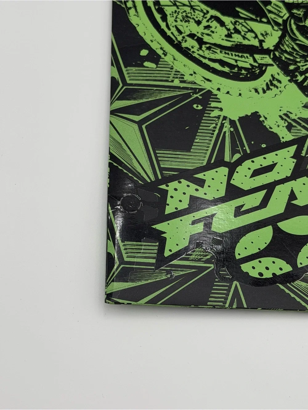 2- No Fear Folder Green and Blk 3 Hole w Pockets Moto Y2K 2000s Motocross Theme